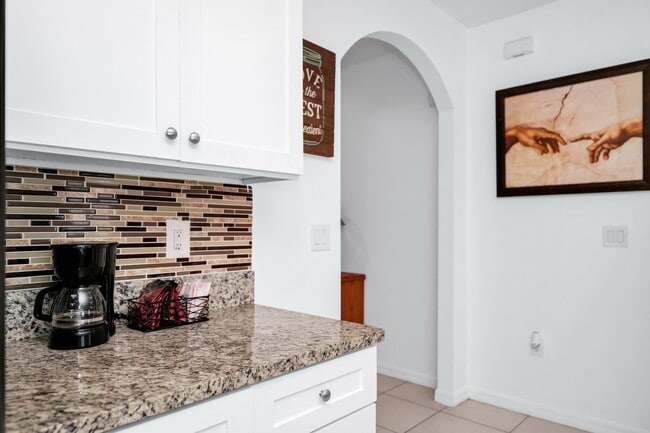 Building Photo - 3813 Broadlands Ln
