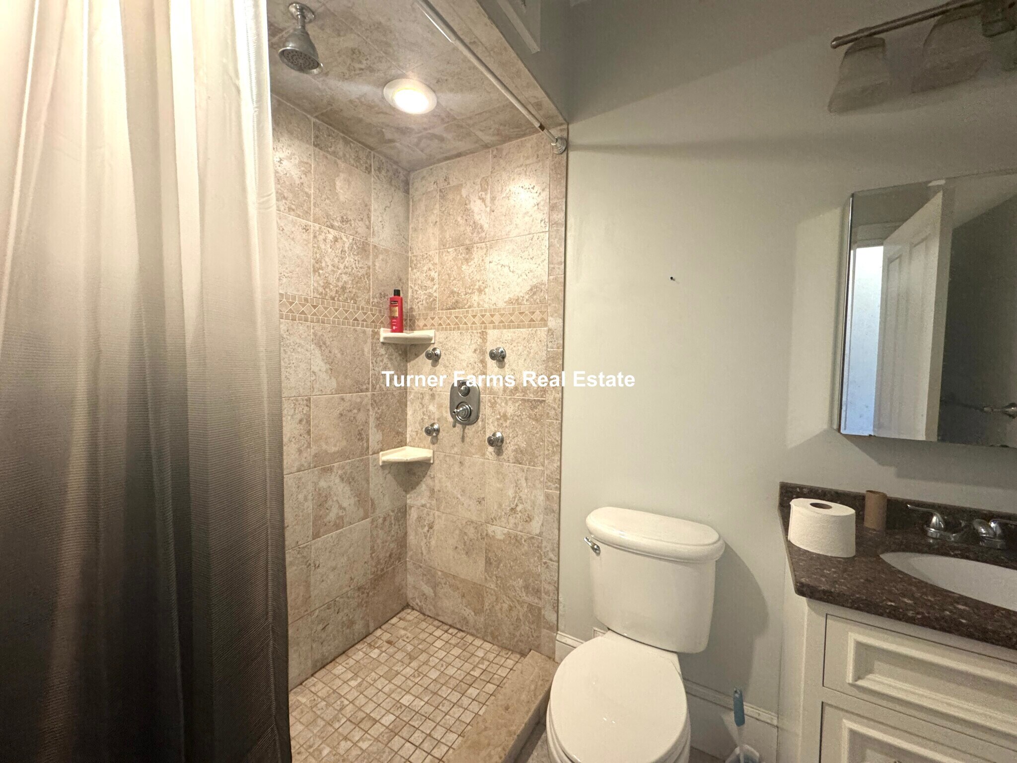 Building Photo - 1087 Beacon St