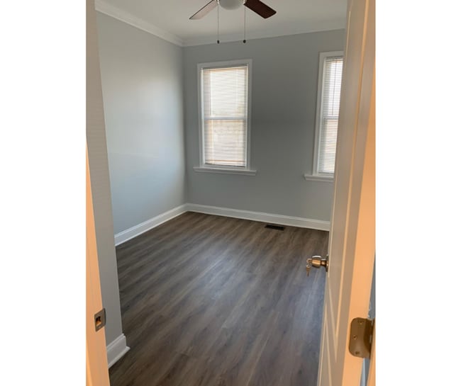 Building Photo - 4626 Reisterstown Rd