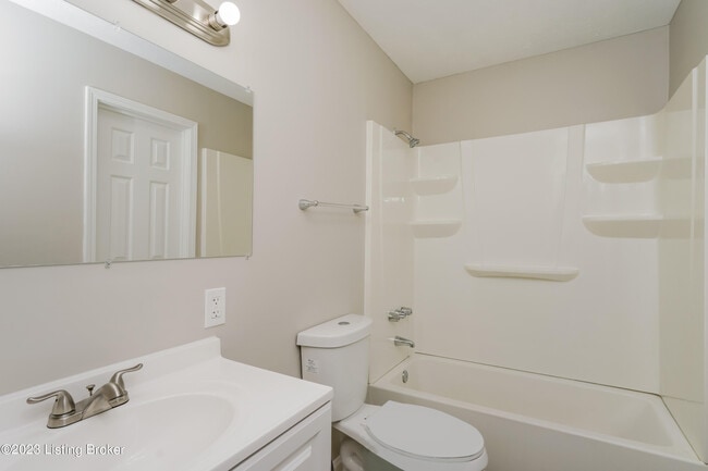 Building Photo - 5600 Windy Willow Dr