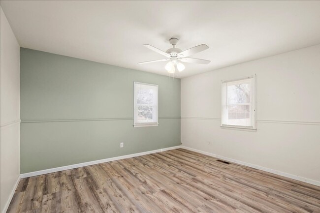 Building Photo - Charming, recently renovated 3-bed, 2.5 bath Ranch for rent in Milford, $2,200/month. Available e...