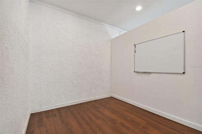 Building Photo - 1925 52nd St S