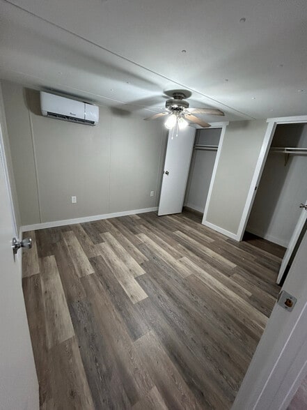 Building Photo - 133 Legend Ln