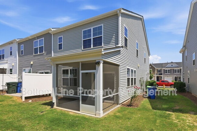 Building Photo - 6331 Andante Ave