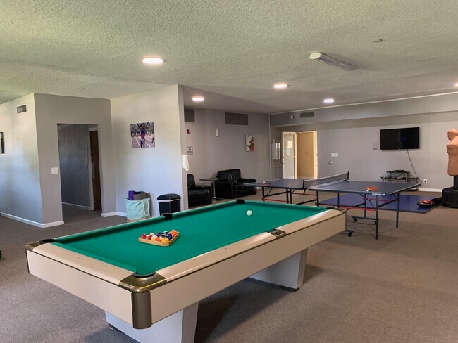 Building Photo - 500 Executive Center Dr