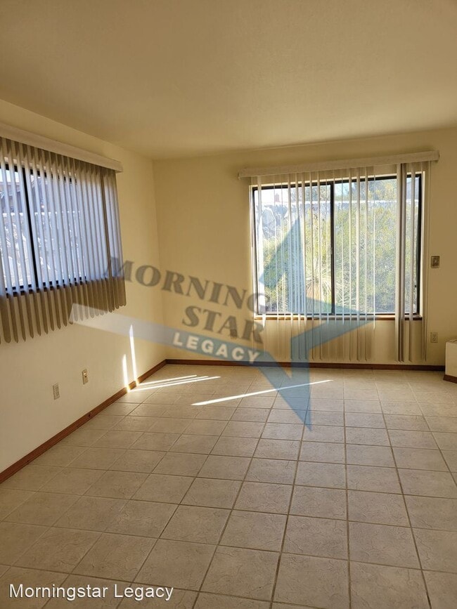 Building Photo - 4 br, 3 bath House - 4230 Tellbrook Rd
