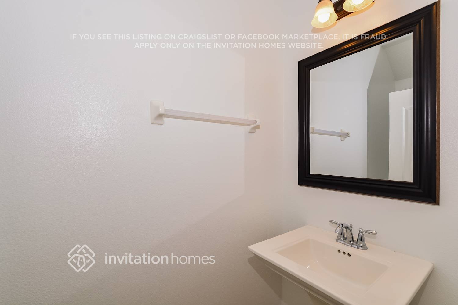 Building Photo - 333 Misty Grove Ln