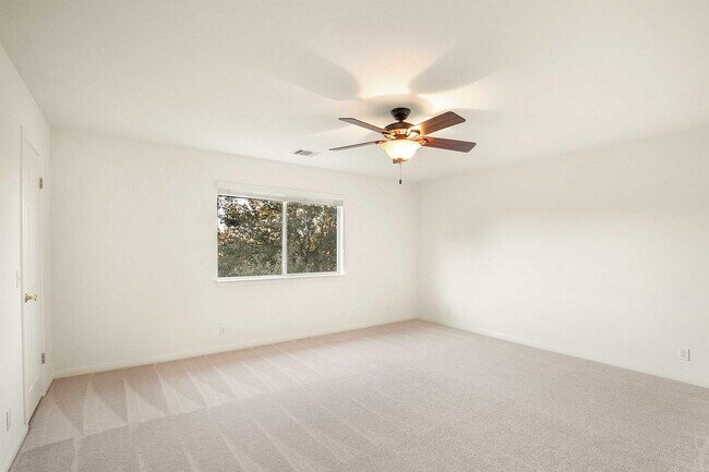 Building Photo - 2514 Crenshaw Dr