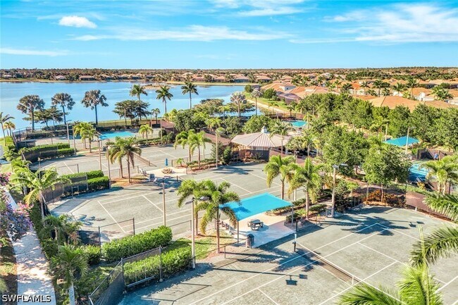 Building Photo - 14559 Edgewater Cir