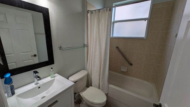 Building Photo - 3/3 Located In +55 Community Trilogy Rent ...