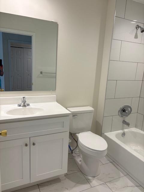 Building Photo - 2403 Beacon Hill Dr