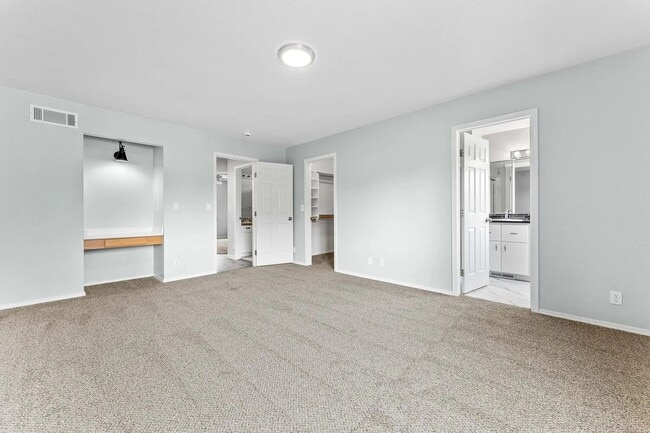 Building Photo - Charming Eagle Cul-de-Sac Retreat – 4 BR, ...