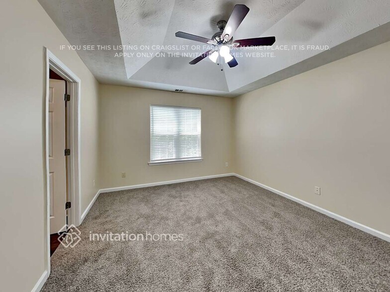 Building Photo - 306 Brookside Dr