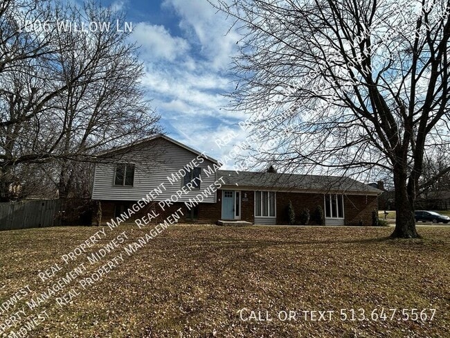 Building Photo - 1006 Willow Ln