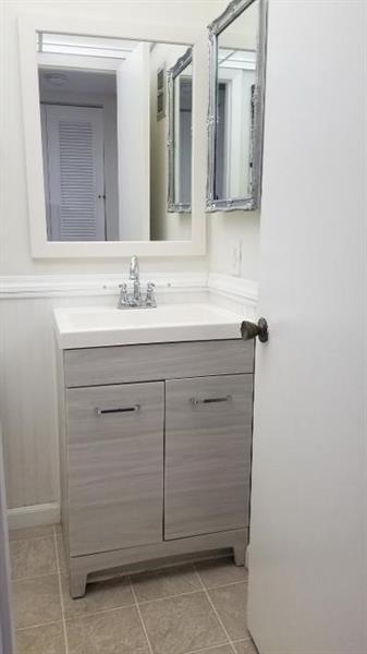 Building Photo - 2901 NW 47th Terrace