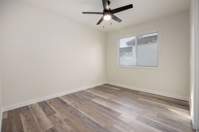 Building Photo - 243 Flame Tree Pl