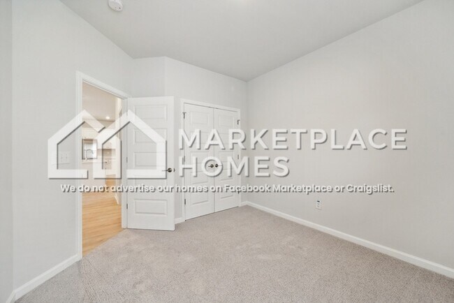 Building Photo - 15678 Brickman Ln