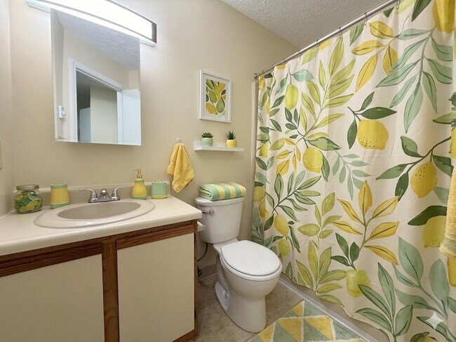 Building Photo - 133 Eastern Ave