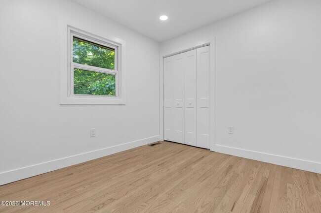 Building Photo - 138 N Cooks Bridge Rd