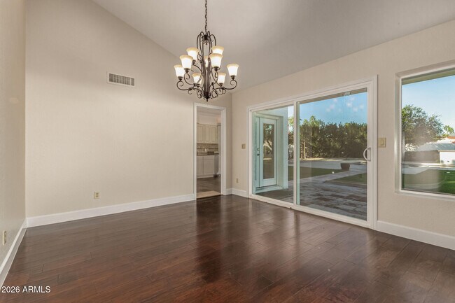 Building Photo - 10638 E Turquoise Ave