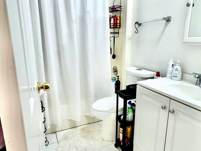 Building Photo - 535 S Cleveland Ave