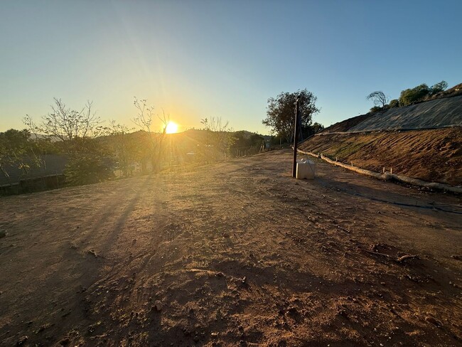 Building Photo - BRAND NEW BUILD 4BR/2.5BA Home in LAKESIDE available FOR RENT w/ RV parking and attached garage!