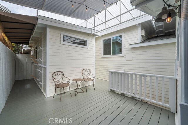 Building Photo - 410 Carroll Canal