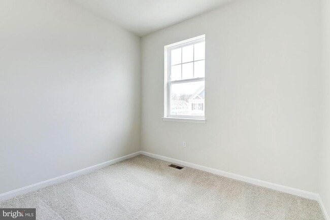 Building Photo - 3108 Laurel Hl Rd