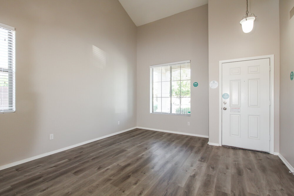 Building Photo - 17378 W Holland Ln