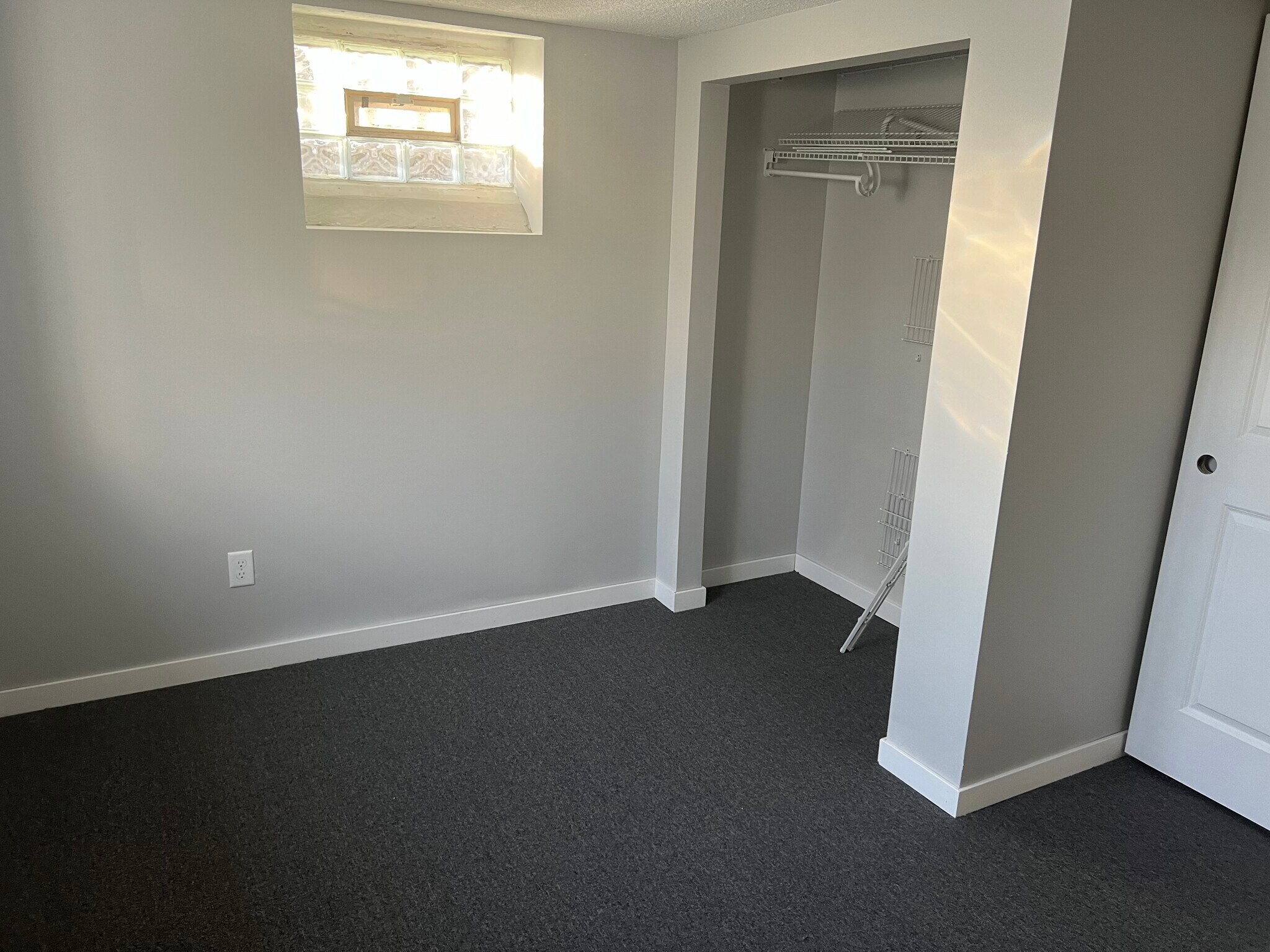 Building Photo - 1020 Aurora Ave