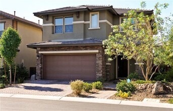 Building Photo - Beautiful 2 Story Home on the Edge of Summ...