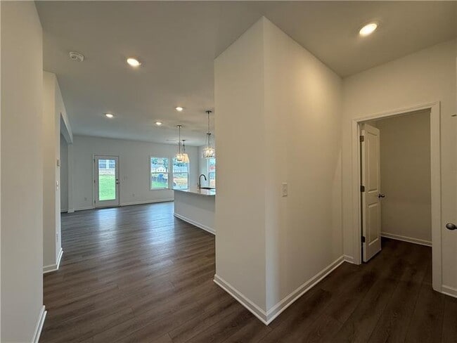 Building Photo - 5449 Hargrove Way