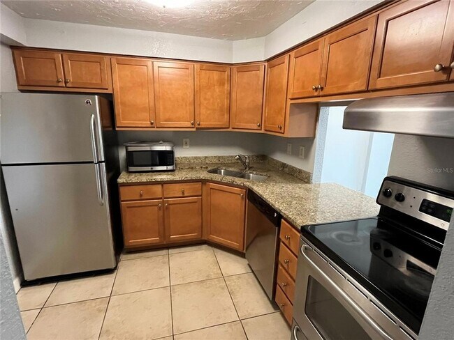 Building Photo - 2610 Coconut Bay Ln