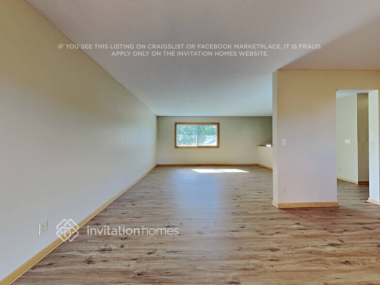 Building Photo - 13155-192 1/2 192 1/2 Ln NW