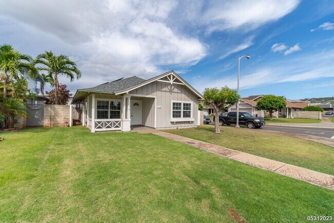 Building Photo - $4,200 | 3br/2ba Single Family Home in Kum...