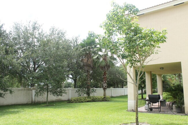 Building Photo - 183 Rudder Cay Way