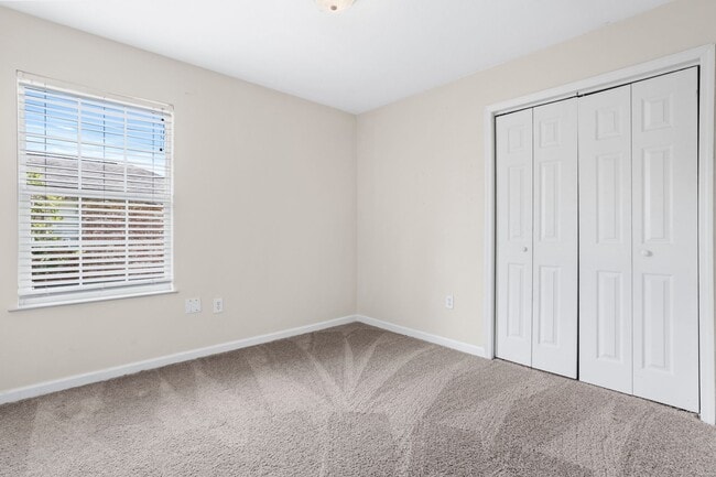 Building Photo - 14797 Nassau Dr