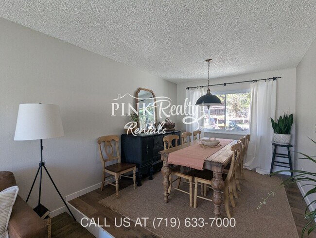 Building Photo - 3230 Breckenridge Dr W