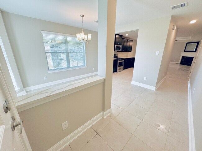 Building Photo - 4010 Southall Pl