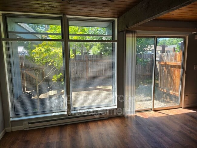 Building Photo - 829 NW 26th