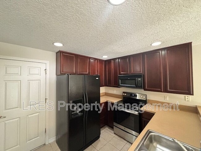 Building Photo - 4563 Lacebark Trail