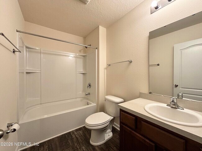 Building Photo - 1763 Eagle View Way