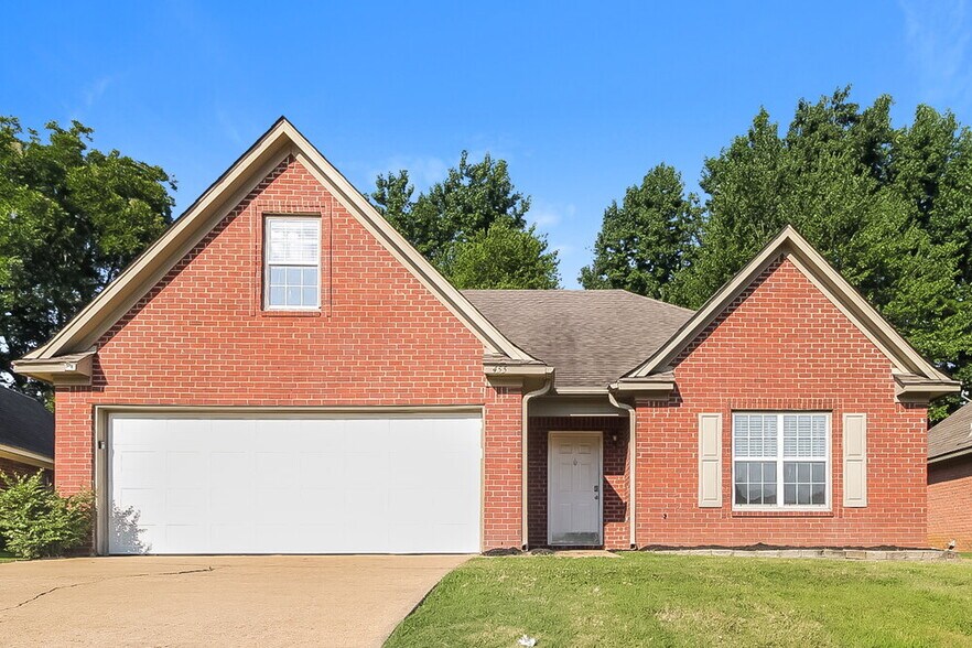 Primary Photo - 455 Timber Way S