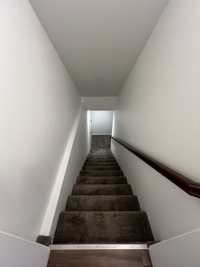 Building Photo - 5970 36th St S