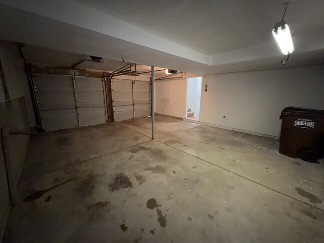 Building Photo - 3763 Spring Mill Way