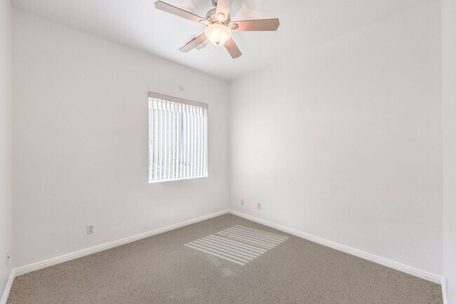 Building Photo - Stylishly Updated Henderson Home | New Stainless Steel Appliances | Heated Pool