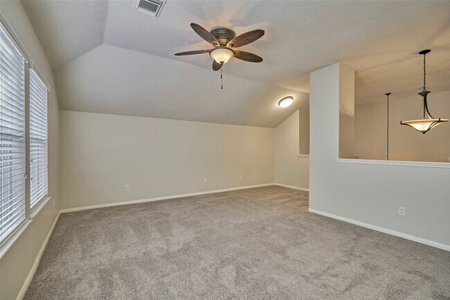 Building Photo - 274 Fairwind Trail Dr