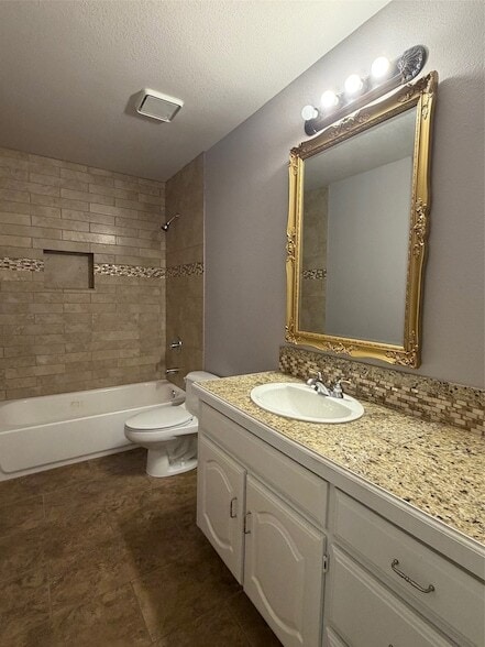 Building Photo - 4600 Mountain Oak St