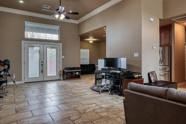 Building Photo - 210 Alyssa Dr