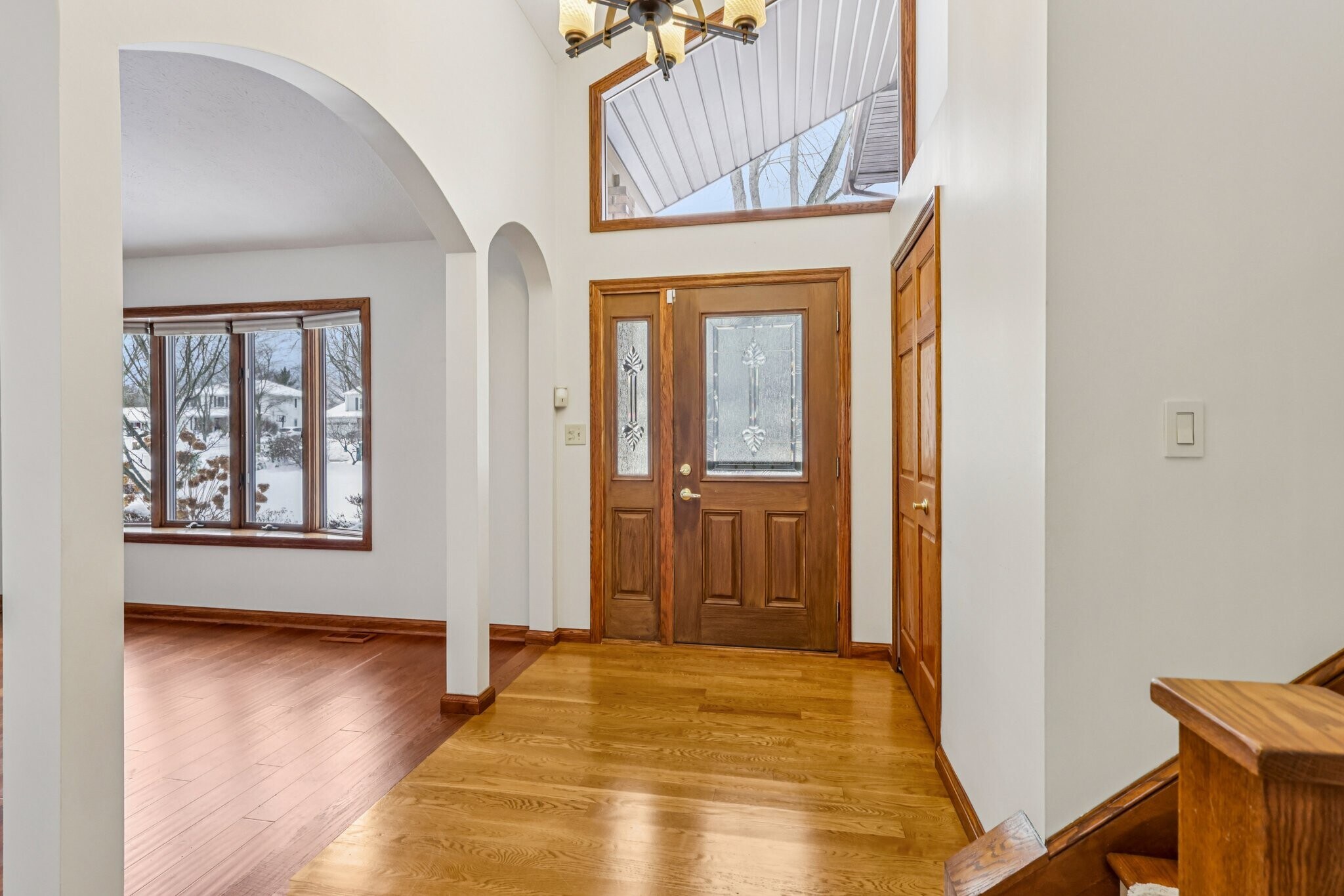 Building Photo - 6235 Sunnywood Dr